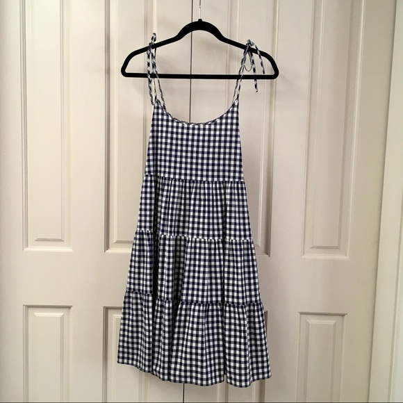 Vineyard Vines Dresses & Skirts - VINEYARD VINES Blue/White gingham summer dress